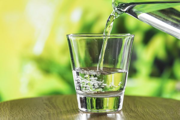 Usar purificadores de água ajudam a diminuir a poluição do meio ambiente